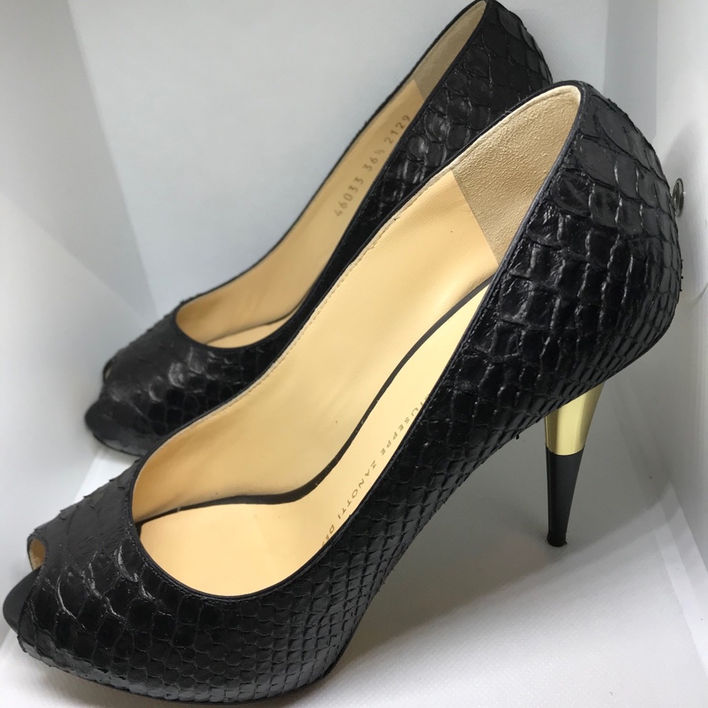 Giuseppe Zanotti Black Snake Skin Heels